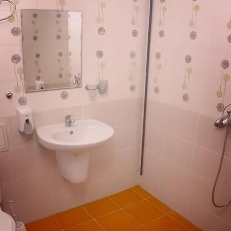 Chavdar Obzor Hotel 2*