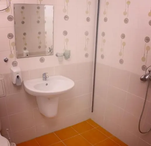 Chavdar Obzor Ξενοδοχείο 2*